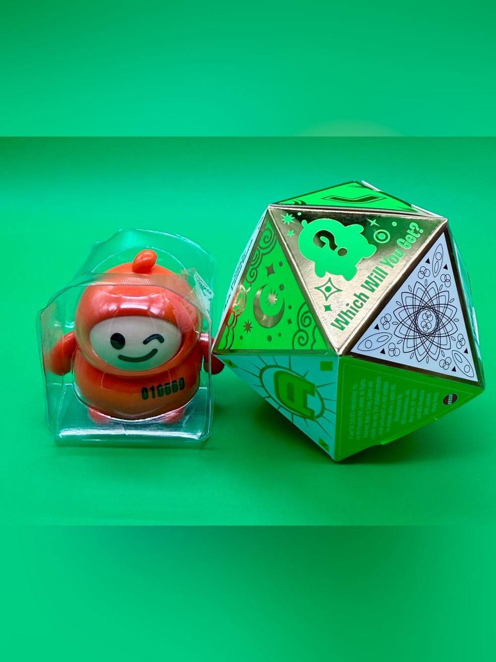 Lama Tama Surprise Toy Figure - Orange Smiley Character
